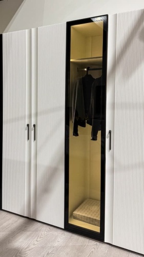 Спальная мебель “Корнелия” 6-ти дверная фото 5